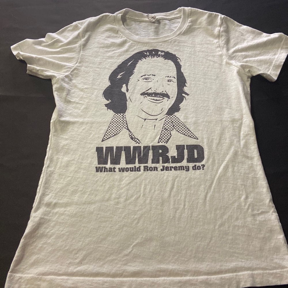 Funny Women’s Tee Size M. Preowned.